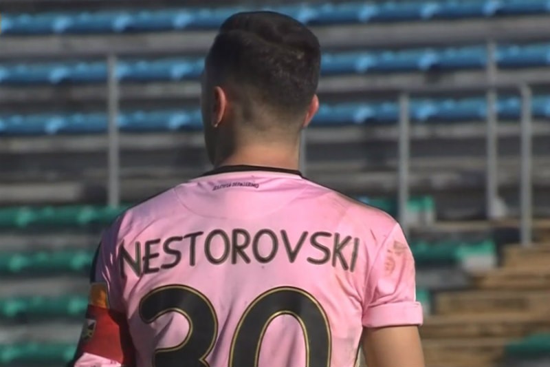 Calciomercato Palermo: per Nestorovski è lotta tra due squadre di serie A, ma...