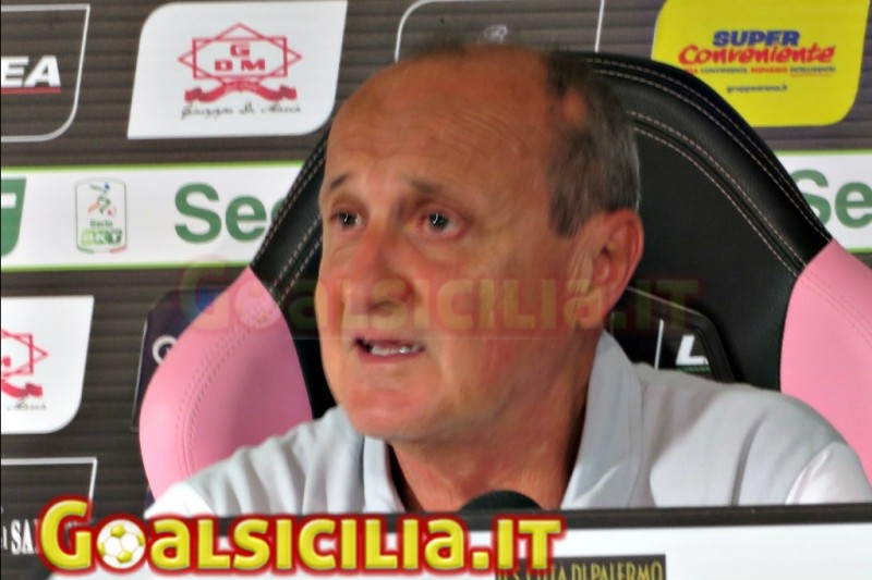 Palermo: domani mister Rossi in conferenza stampa