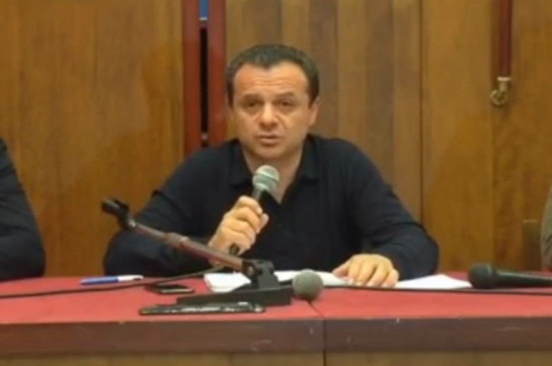 Messina, sindaco De Luca: “Non mi piacciono prese per il c... Se Fc non presenterà la fiudeiussione, allora il 'Celeste'”