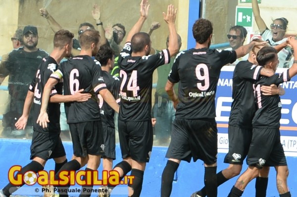 Il Palermo viaggia a punteggio pieno: 0-2 sul campo del Roccella-Cronaca e tabellino