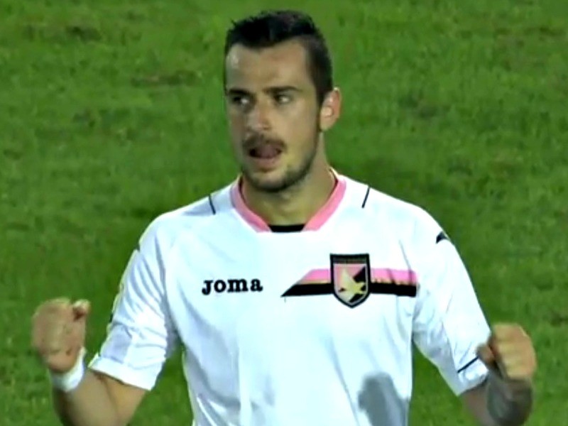 Cagliari-Palermo 2-1: la riapre Nestorovski