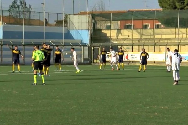 FC GELA-GIARRE 2-1: gli highlights del match (VIDEO)