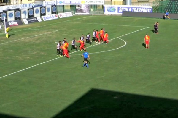 SICULA LEONZIO-CATANZARO 1-2: gli highlights del match (VIDEO)