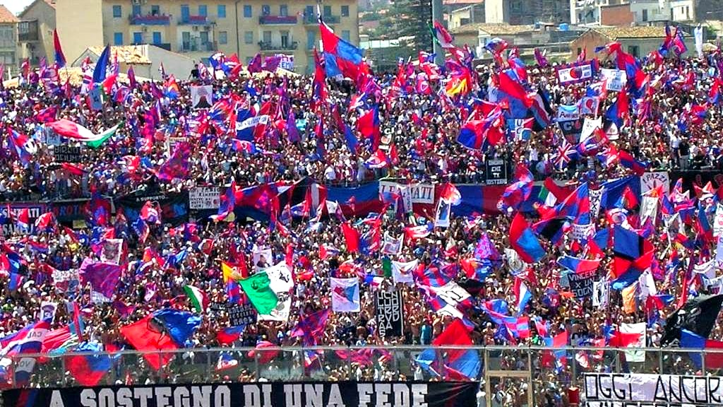 Catania: a metà giugno riparte il calcio in città?