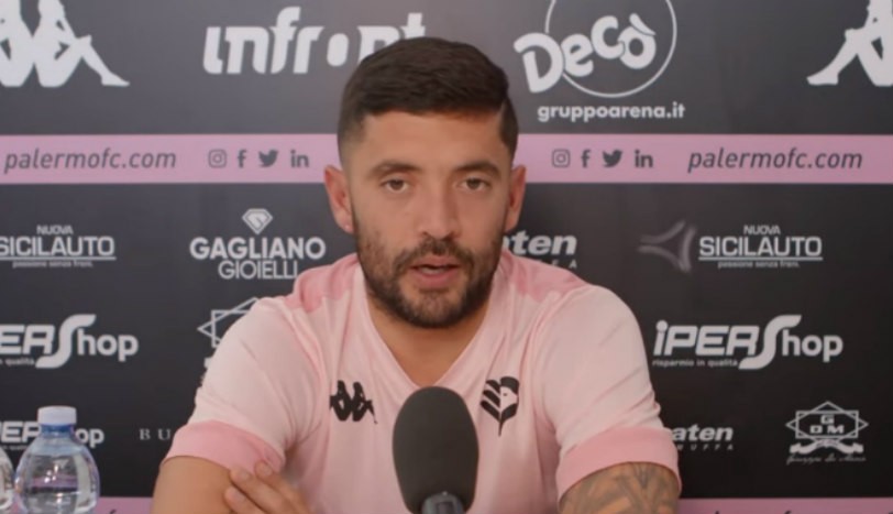 De Rose si presenta: “­Palermo non si discute, qui in un minuto. Possiamo giocarci la B fino in fondo“