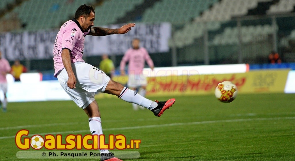 Palermo, Santana: “Il gol contro il Catania? Ho cominciato a piangere prima che la palla entrasse...”