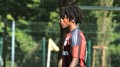 Ex giovane calciatore suicida a 20 anni: “Ovunque vada, sento gli sguardi schifati per il colore della mia pelle”