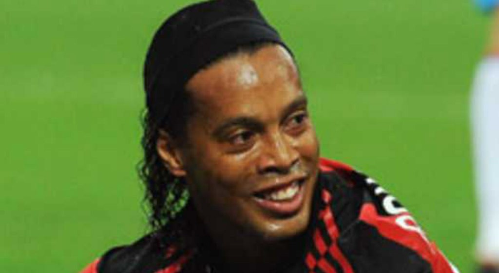 Curiosità: Ronaldinho arriva a Catania