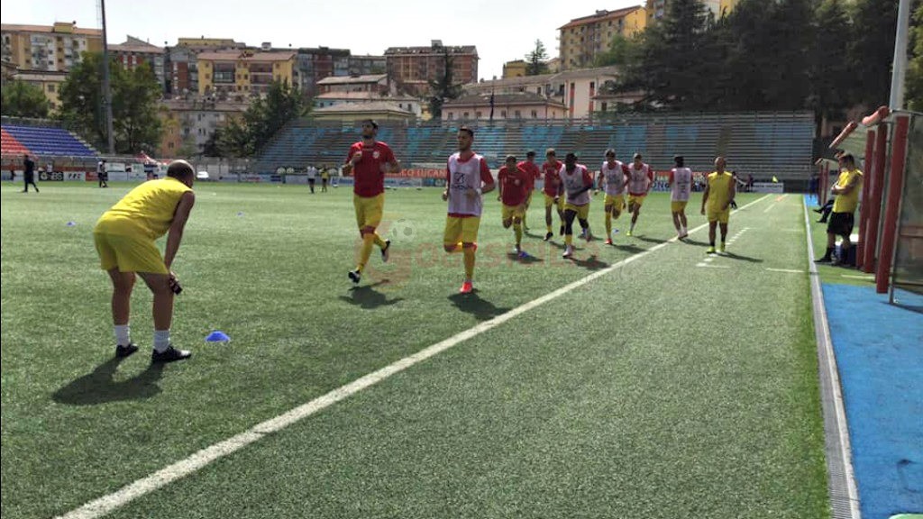 Messina: un calciatore positivo al Covid, negativi tutti gli altri tamponi