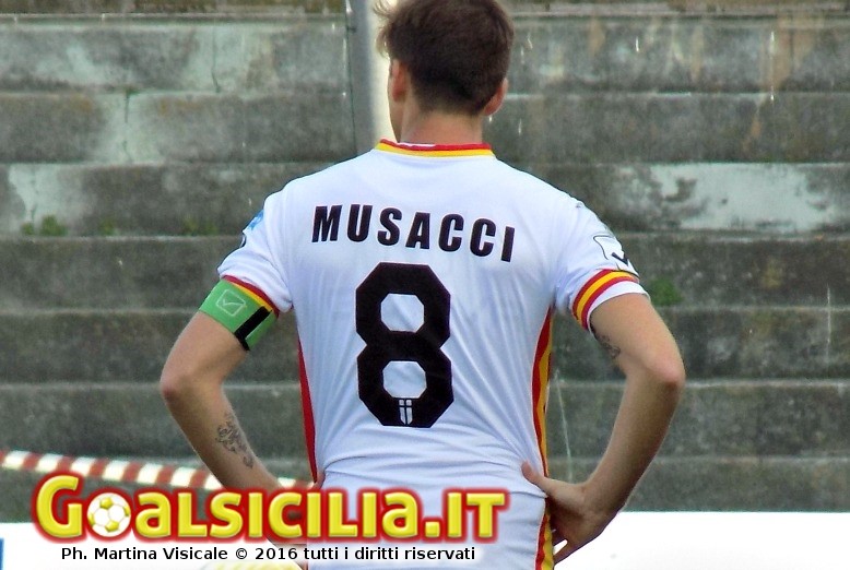 Calciomercato Messina: tre squadre in pressing su Musacci