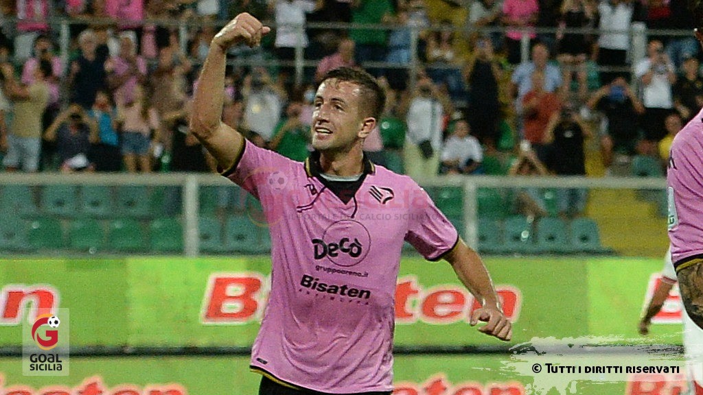 Al Palermo non basta Sala: il VAR al 95' costringe i rosa al pari con il Benevento-Cronaca e tabellino