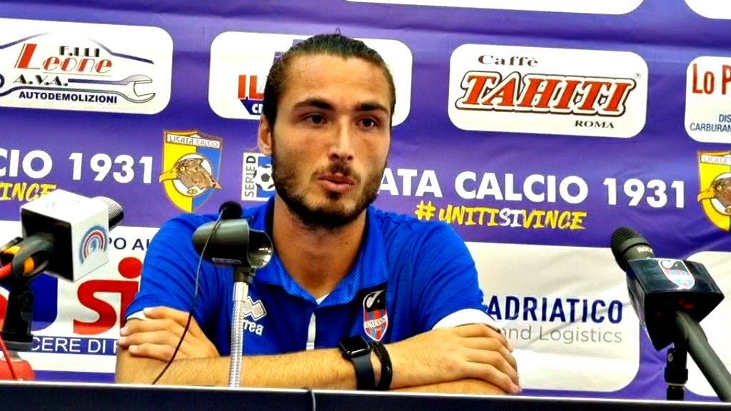 Catania, Lorenzini: “In squadra c’è tanta qualità, attaccamento dei tifosi fondamentale per il mio ritorno”