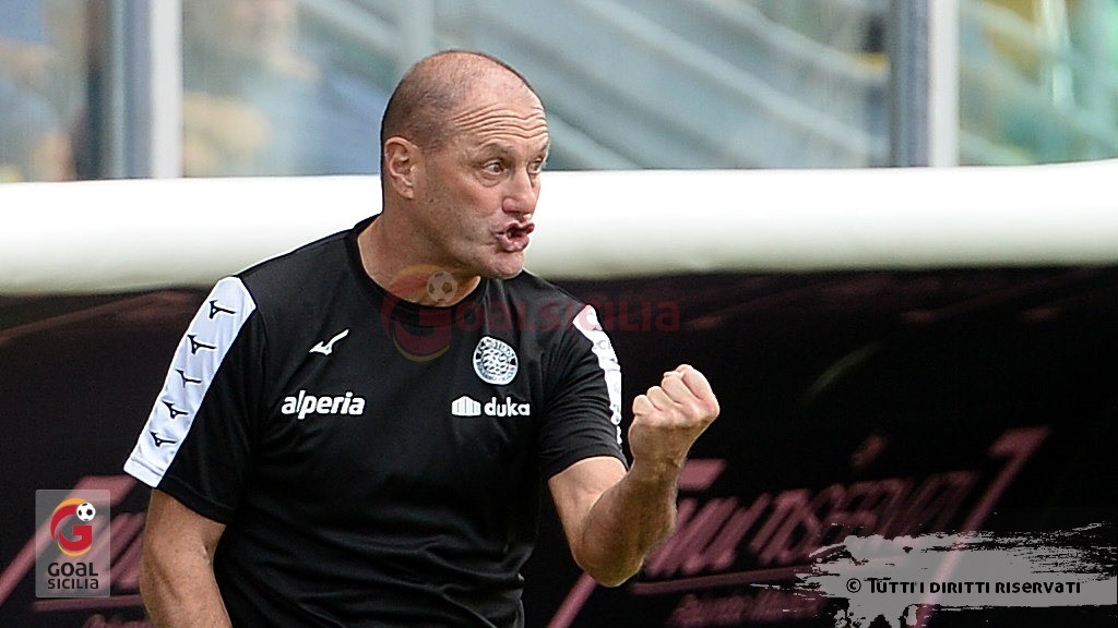Serie B, Giudice Sportivo: stop per quattro calciatori e un allenatore