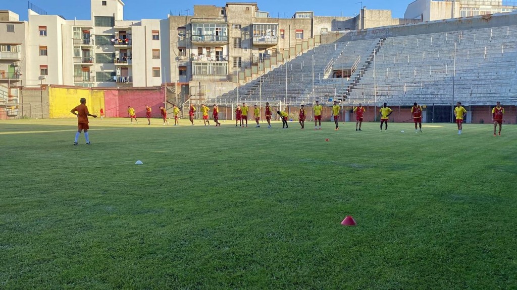 Messina: oggi la ripresa degli allenamenti, in attesa delle novità su ds e allenatore