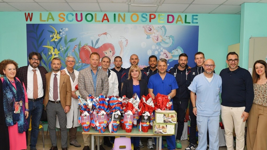 Catania: la squadra ieri in visita all’ospedale Garibaldi-Nesima