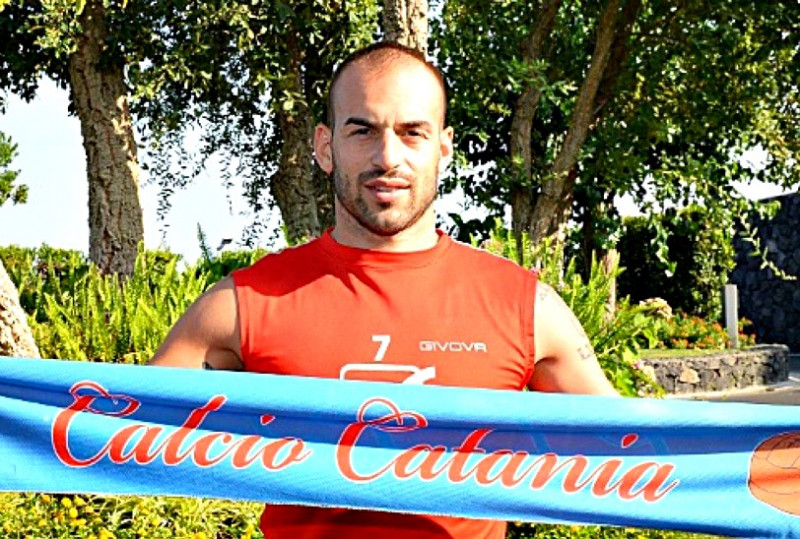 Catania, Curiale: ''Il club mi aveva già cercato in passato. Sono qui per rilanciarmi''