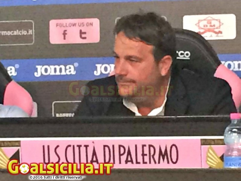 Palermo, Faggiano: «Prenderemo un play maker, poi un centravanti»