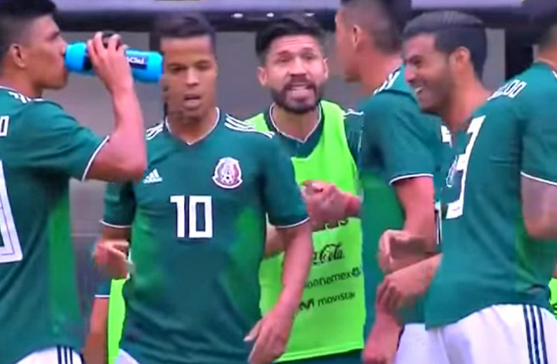 Curiosità: scandalo per il Messico, giocatori fanno festino con 30 escort