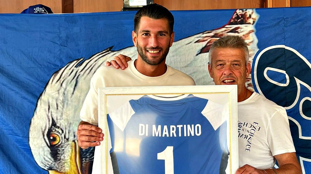 Ragusa: targa con maglia all’ex Di Martino “Mi sono commosso, significa che qualcosa di buono ho fatto”