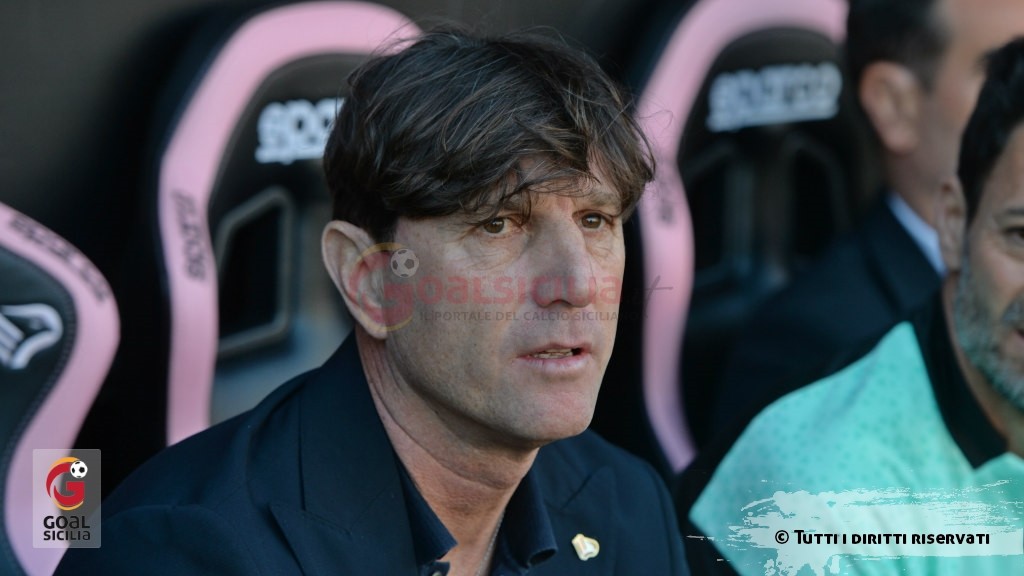 Palermo, Mignani: “Sfidare la prima in classifica per noi è test importantissimo. Dubbi a centrocampo…”